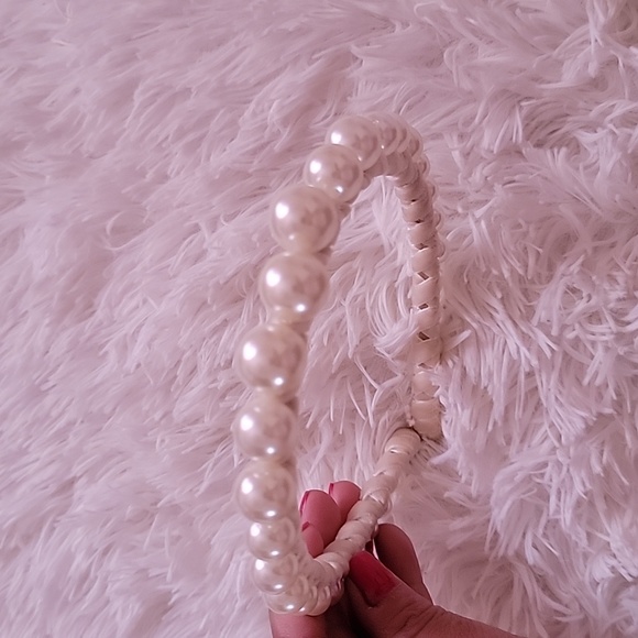 Beautiful heandband pearl - Picture 2 of 2